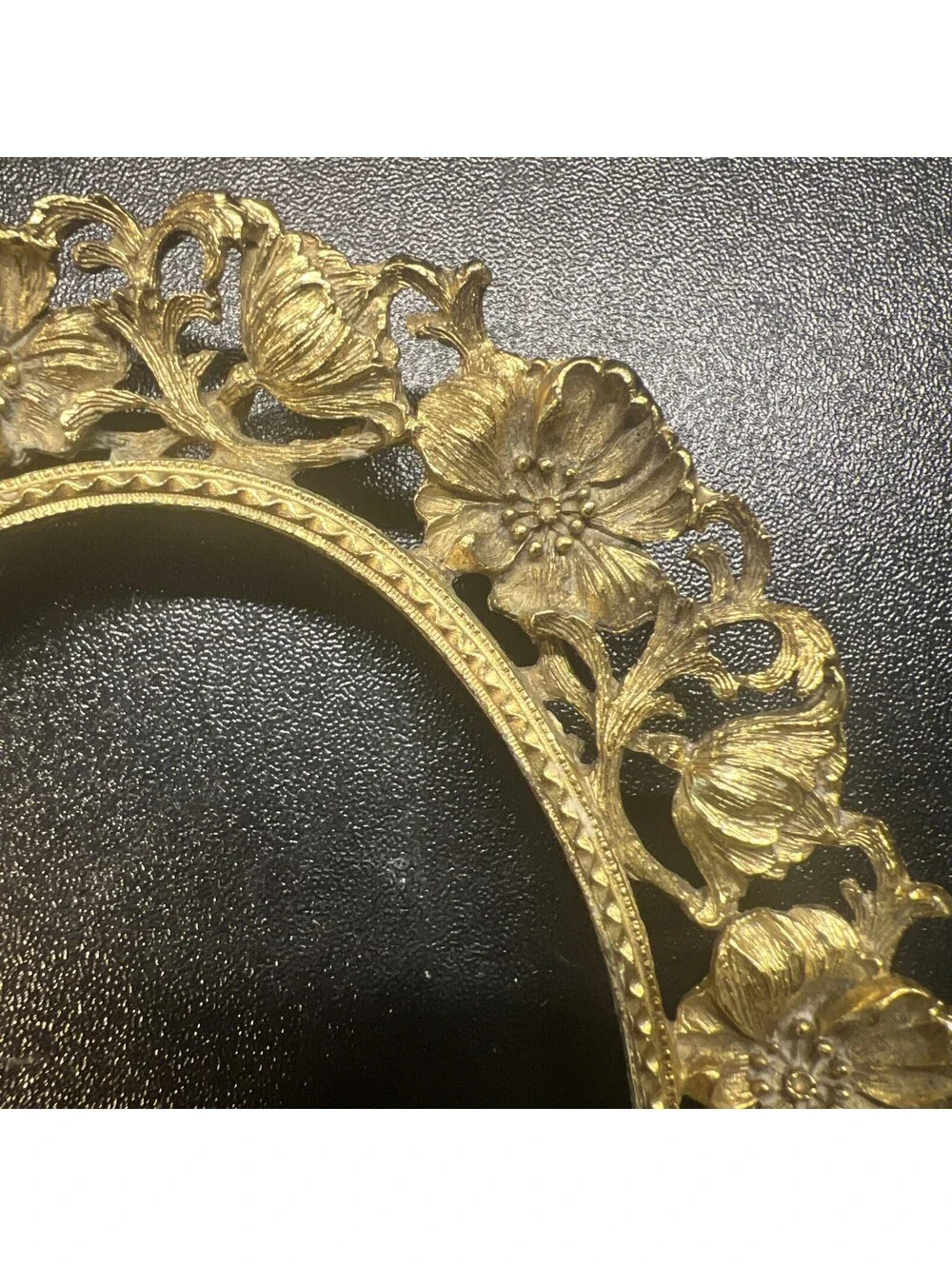 Vintage Matson 24K Gold Plated Oval Picture Frame 6